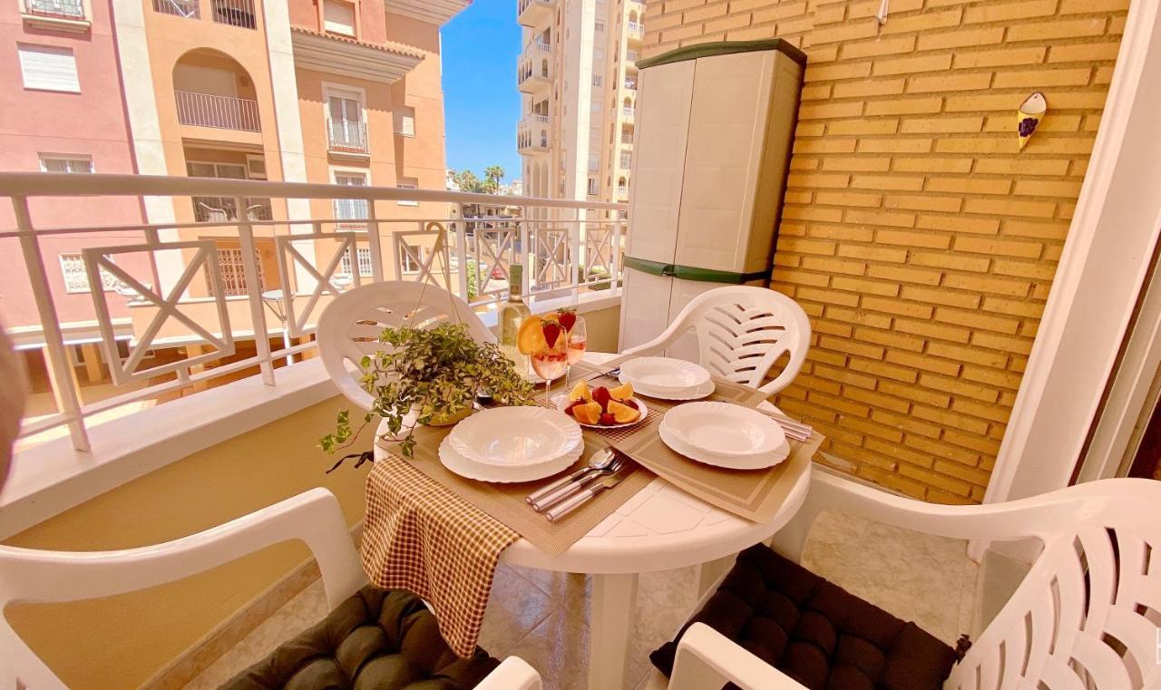 Beautiful Apartment Near Playa De Los Locos 또레비에하 외부 사진
