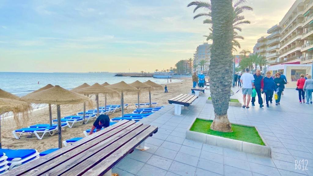 Beautiful Apartment Near Playa De Los Locos 또레비에하 외부 사진