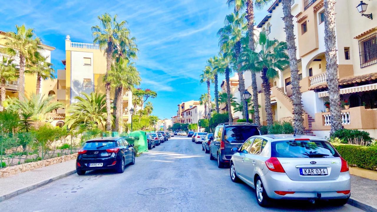 Beautiful Apartment Near Playa De Los Locos 또레비에하 외부 사진